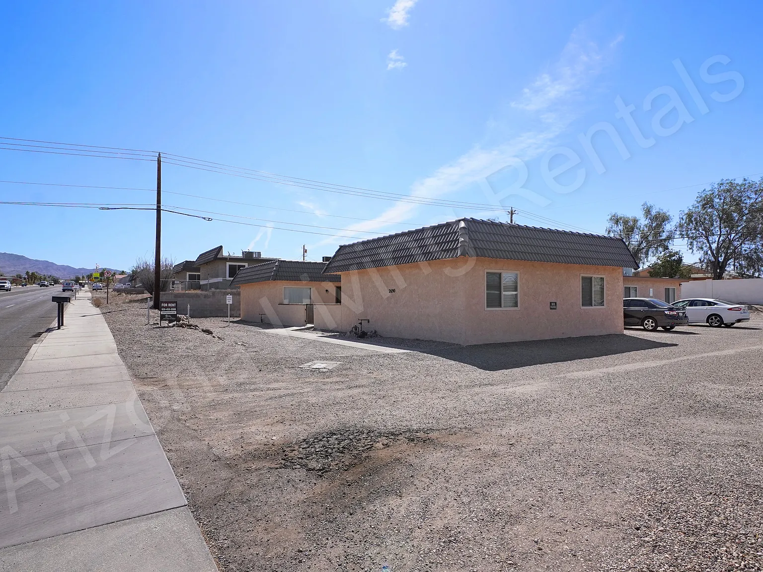 2 bed, 725 sqft, $975 — Photo 3