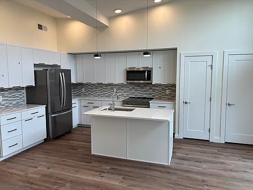 205 Jasper Pl #201 Photo 1