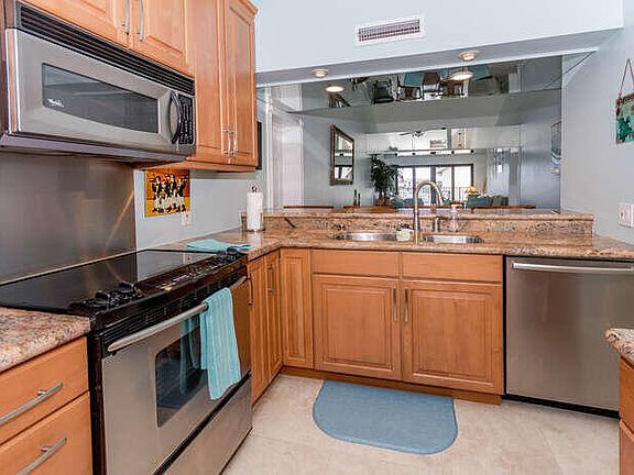 4th image of 1201 Seafarer Cir APT 506