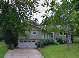 2823 Forest Dale Rd, New Brighton, MN 55112