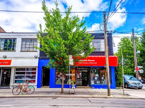 922 King St W #A, Toronto, ON M5V 1P5
