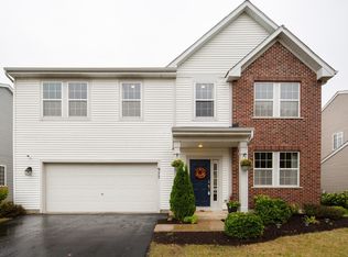 977 Brahms Rd, Volo, IL 60073