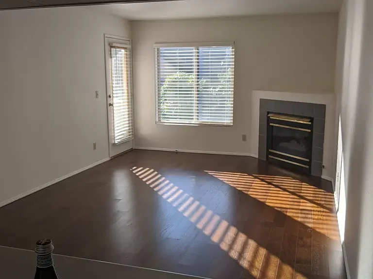 6909 Weedin Pl NE — Photo 29