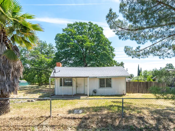 2631 Irwin Rd, Redding, CA 96002
