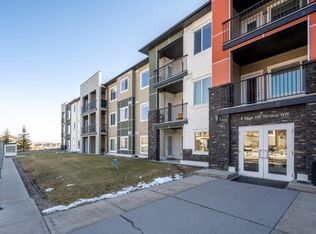 4 Sage Hill Ter NW #303, Calgary, AB T3R0W4