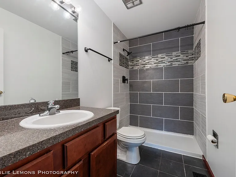 6004 E Lake Dr #1F — Photo 12