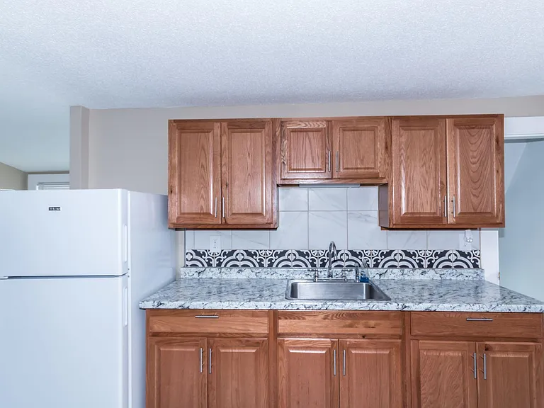 34 Ward St #3 — Photo 14