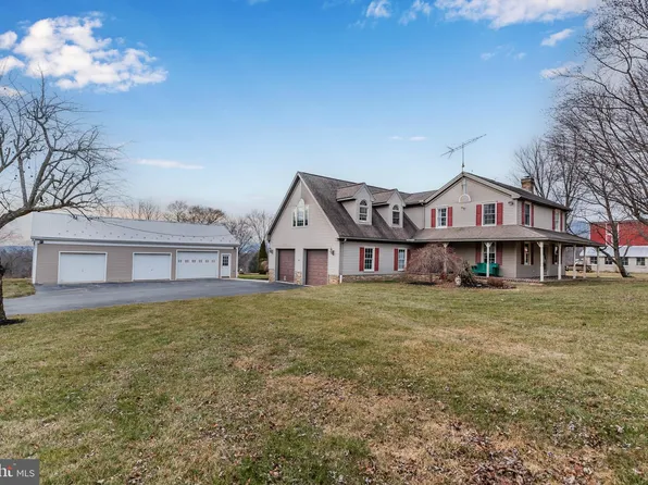 326 Bobcat Rd, Newville, PA 17241