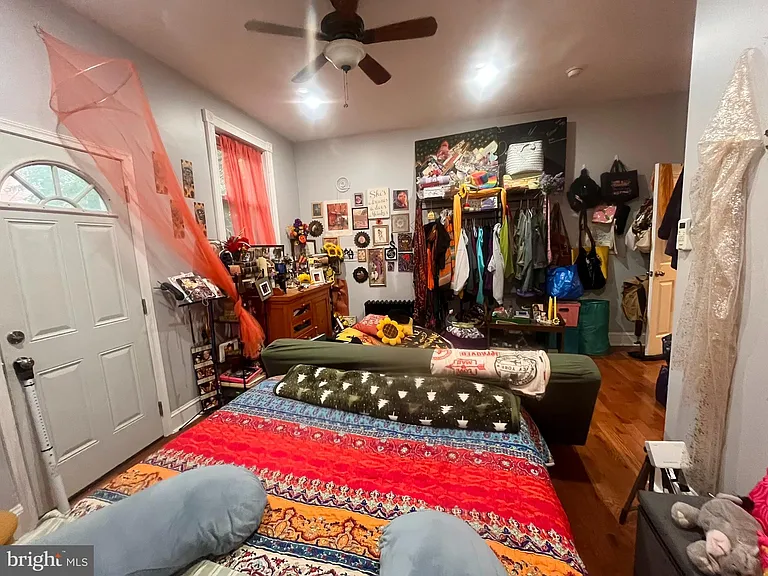 5028 Walnut St #1F — Photo 29