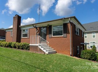 215 & 227 29th Ave NE, Hickory, NC 28601