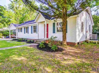 346 Oak St, Denham Springs, LA 70726