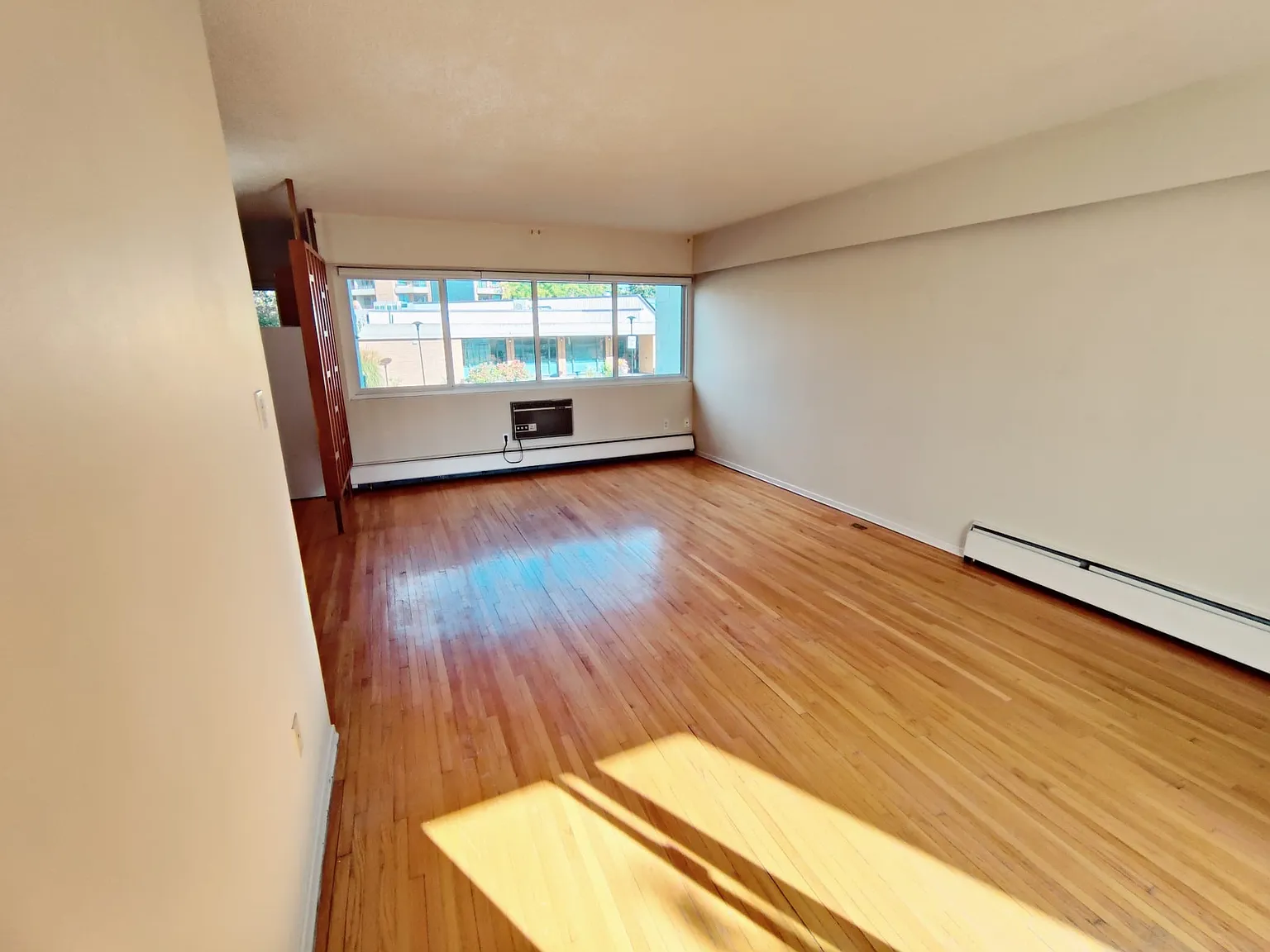 Orchard Place — Photo 2