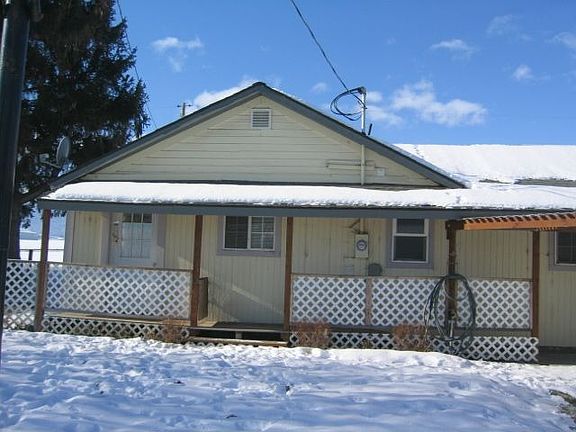 700 Sq Ft. of annexed living space with bathroom