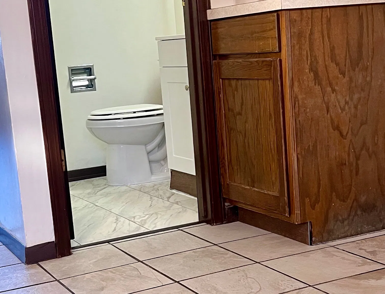 2 bed, 1.5 bath, 1050 sqft, $1,000 — Photo 4