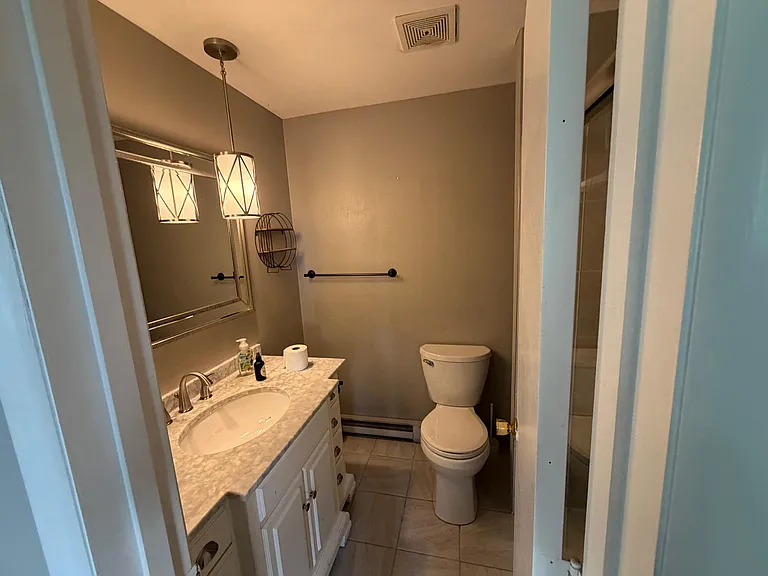 4010 Hobson Rd — Photo 16