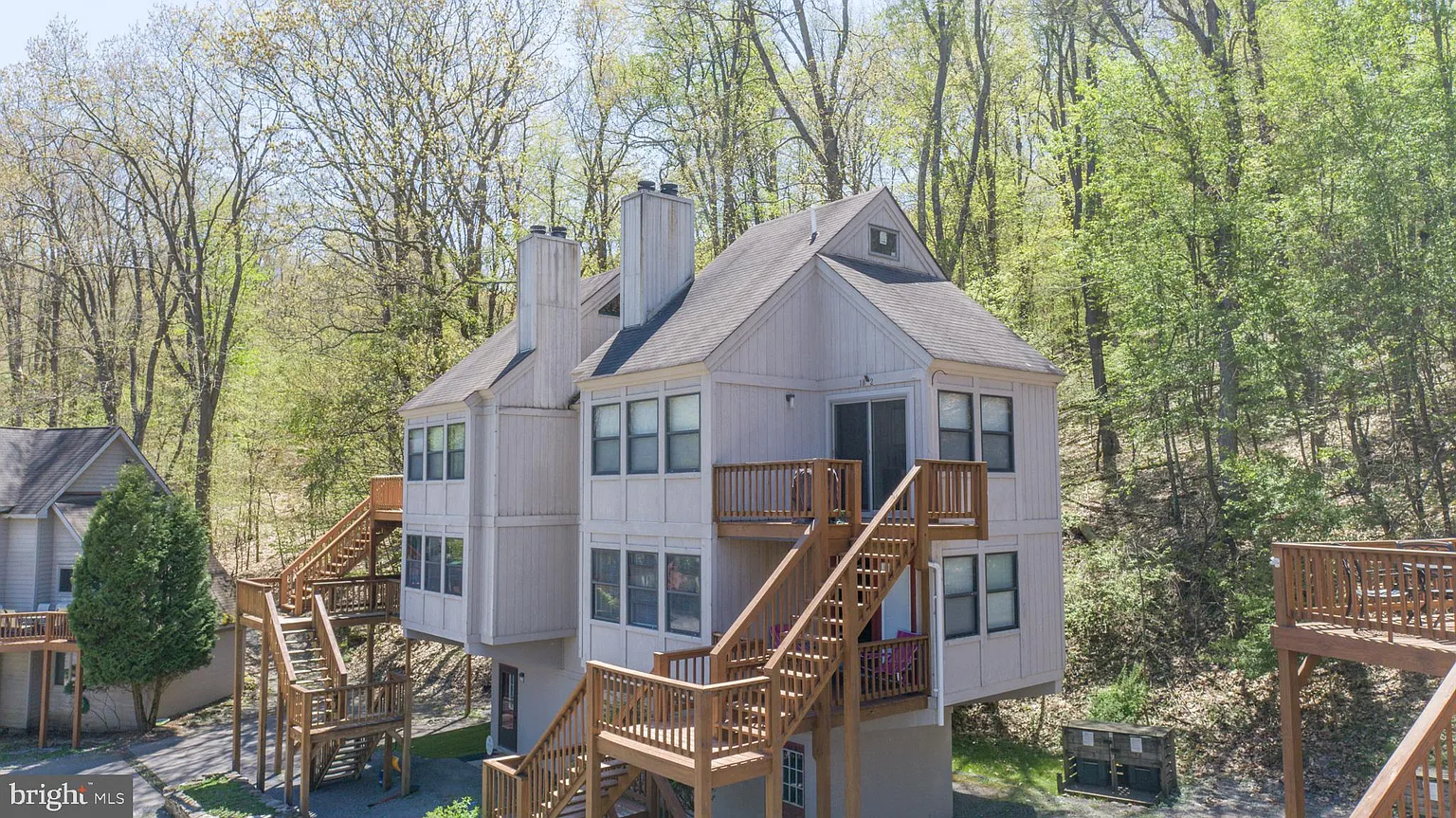 127 Jeffrey Ln #18A photo 1