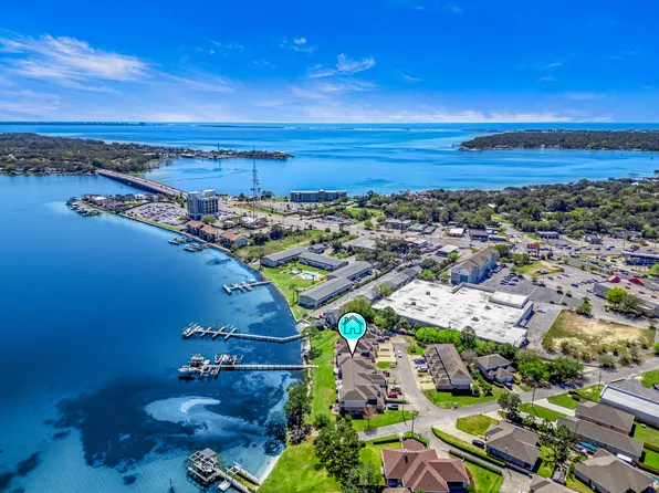 2389 Placid Dr, Fort Walton Beach, FL 32547