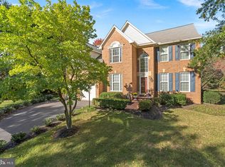 21645 Demott Dr, Ashburn, VA 20148