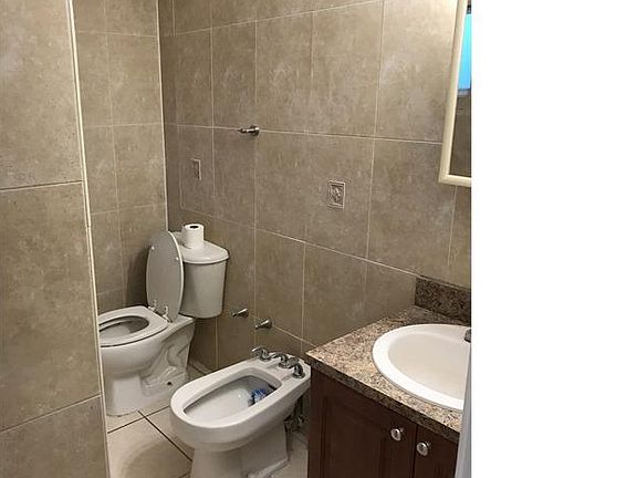 3rd image of 1557 NW 62nd Ter