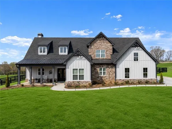 344 Gold Bullion Dr E, Dawsonville, GA 30534