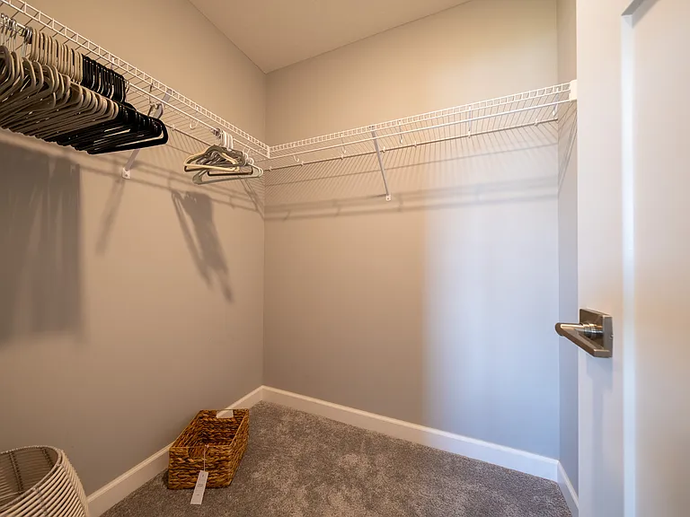 6644 Coach House Ln — Photo 28