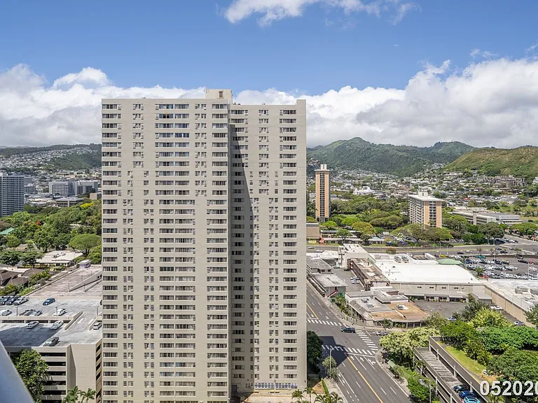 1212 Nuuanu Ave #2406 — Photo 17