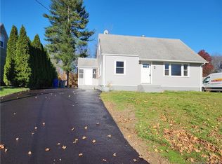 19 King Ct, Enfield, CT 06082