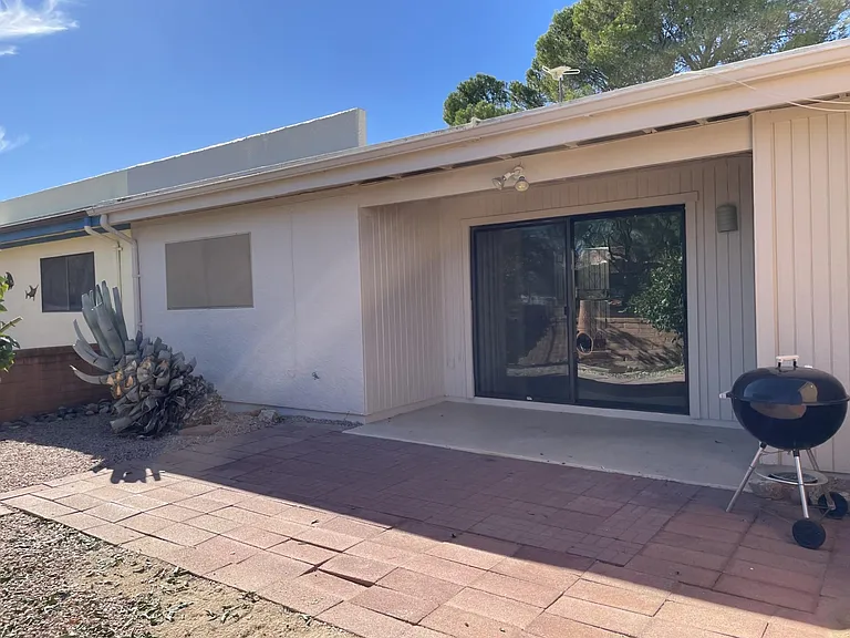 230 N Calle Acuarela — Photo 16