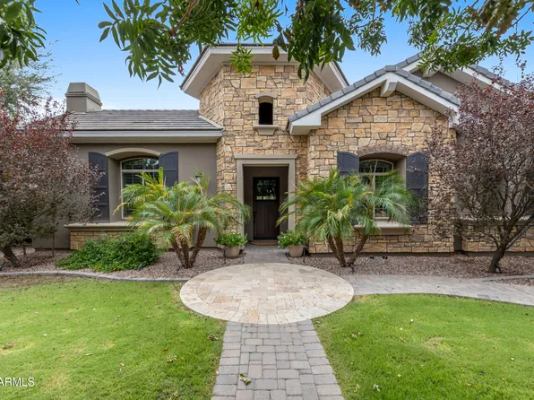 2103 E CRESCENT Way, Gilbert, AZ 85298