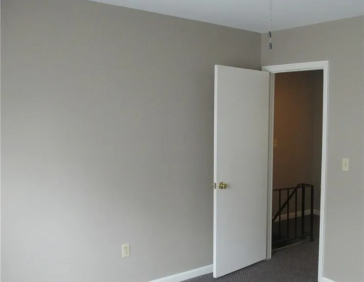 401 Greenville St — Photo 4