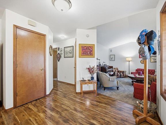 5th image of 2203 W 31st Ave