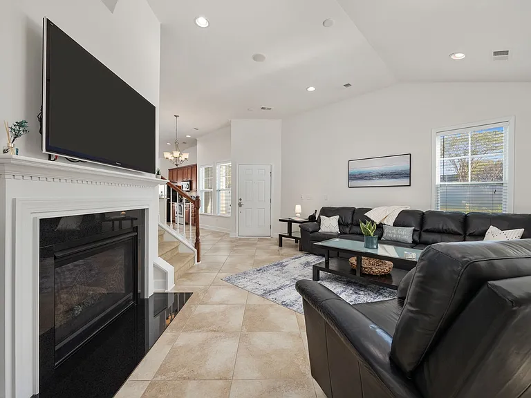 6172 Catalina Dr #911 — Photo 10