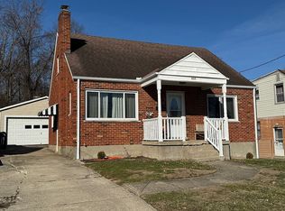 217 W Crest Dr, Cincinnati, OH 45215