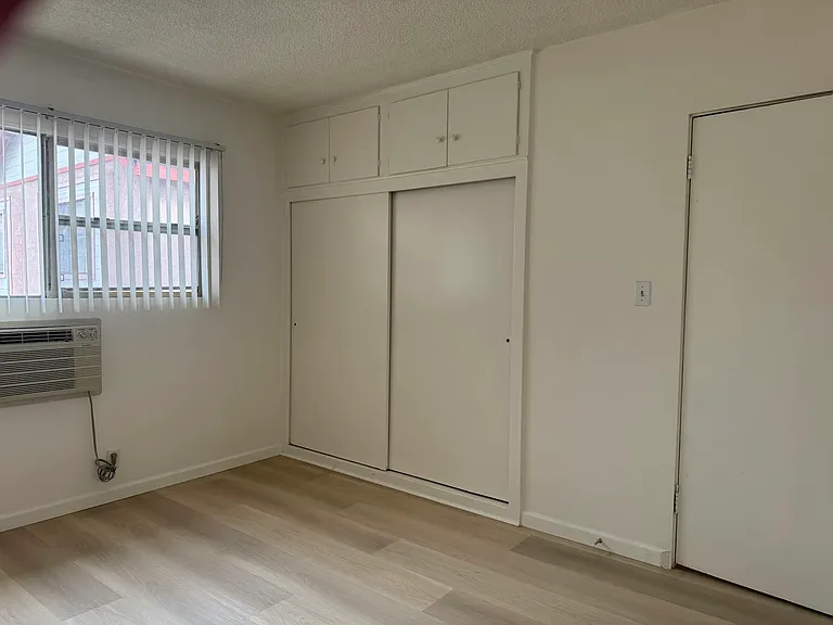 101 E Beacon St #I — Photo 16