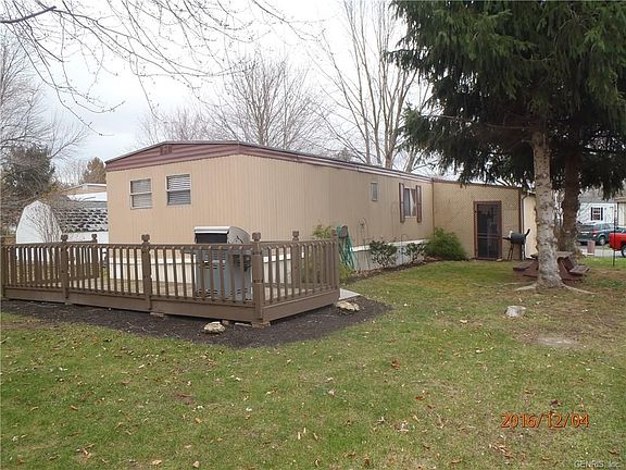 4th image of 544 Bankside Dr