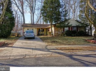 15 Elridge Ln, Willingboro, NJ 08046