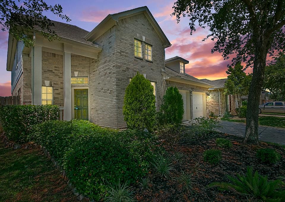 1st image of 2922 Autumnbrook Ln