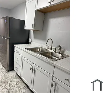 2 bed, 800 sqft, $1,025 — Photo 3