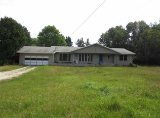 2880 River Rd, Gulliver, MI 49840