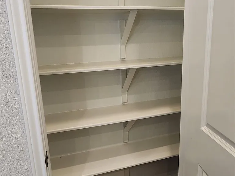 460 Los Olives Ln — Photo 10