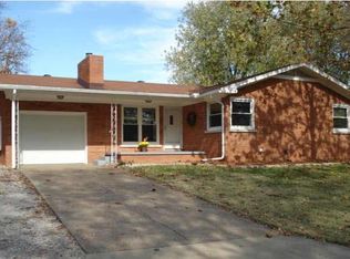 534 E Jefferson St, Chandler, IN