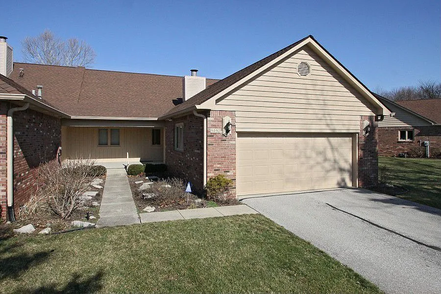 5052 Boardwalk Pl photo 1