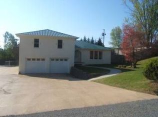 107 Knoll Dr, La Follette, TN 37766