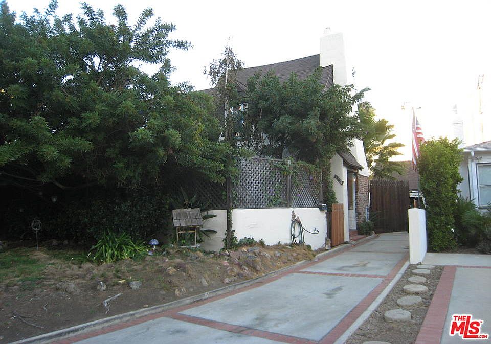 1st image of 1134 S Elm Dr