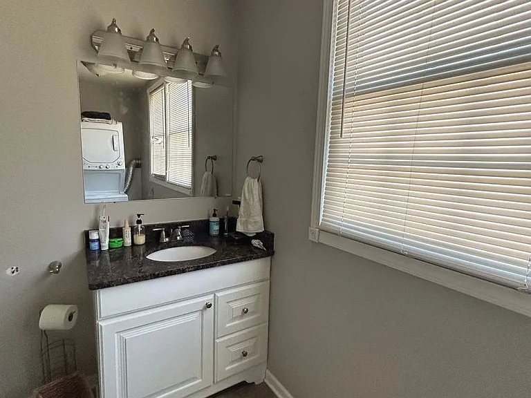 1505 W Huron St #2 — Photo 16
