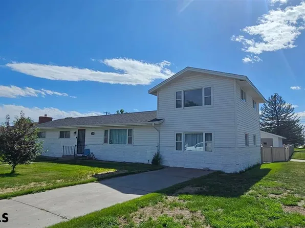 1101 T St, Bridgeport, NE 69336