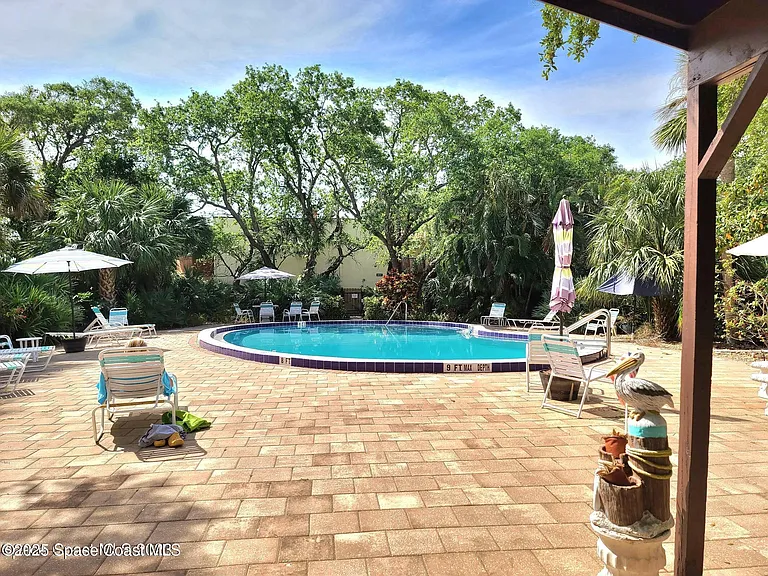 8751 Live Oak Ct — Photo 28