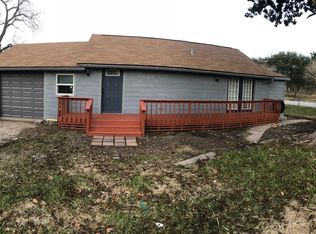 7118 Mike St, Hitchcock, TX 77563