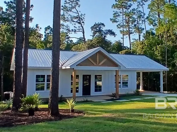 2721 Manuel Dr, Lillian, AL 36549