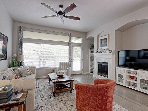 5th image of 1677 Metropolitan Dr